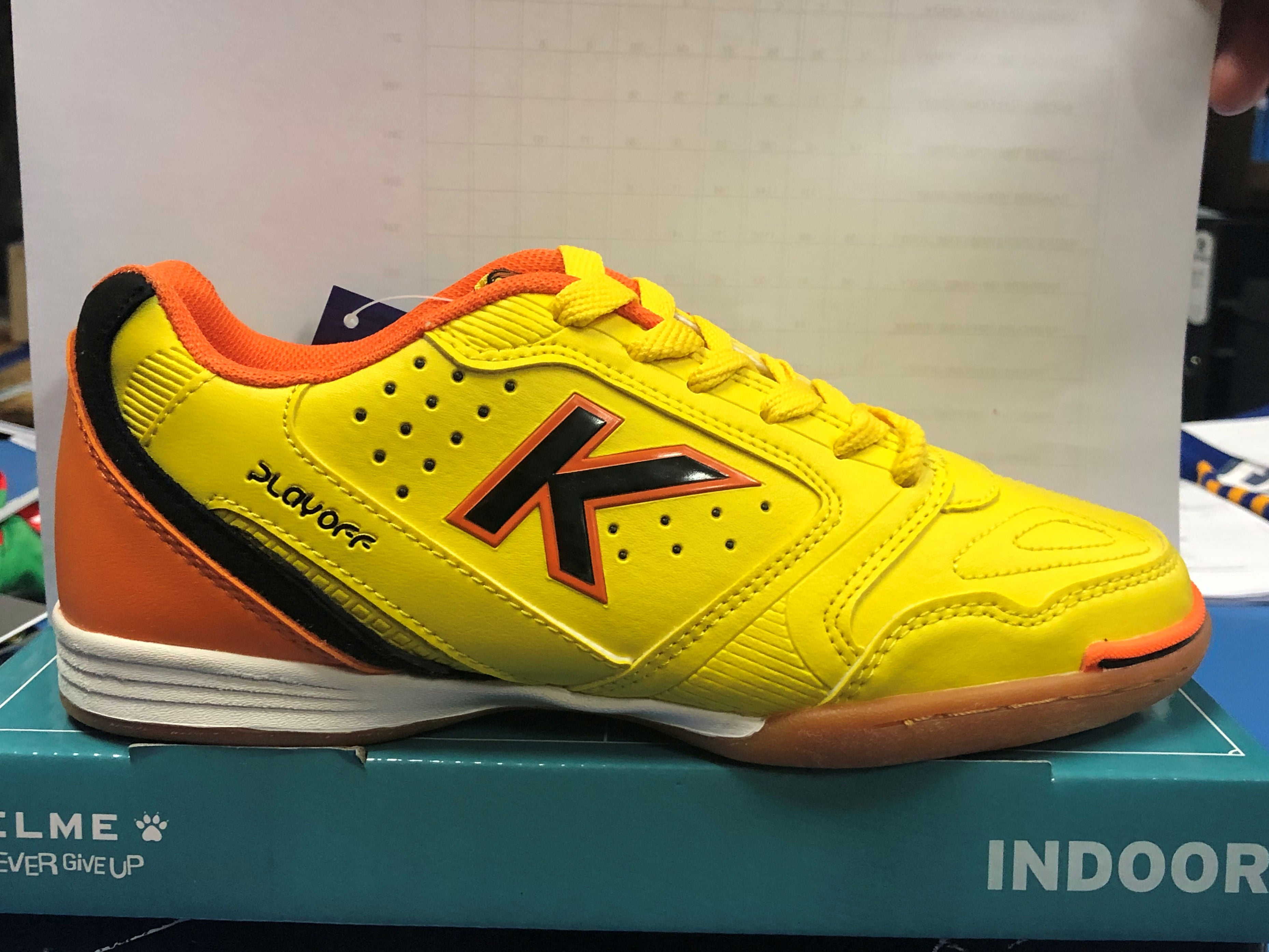 KELME Indoor Soccer (Kids) Shoes